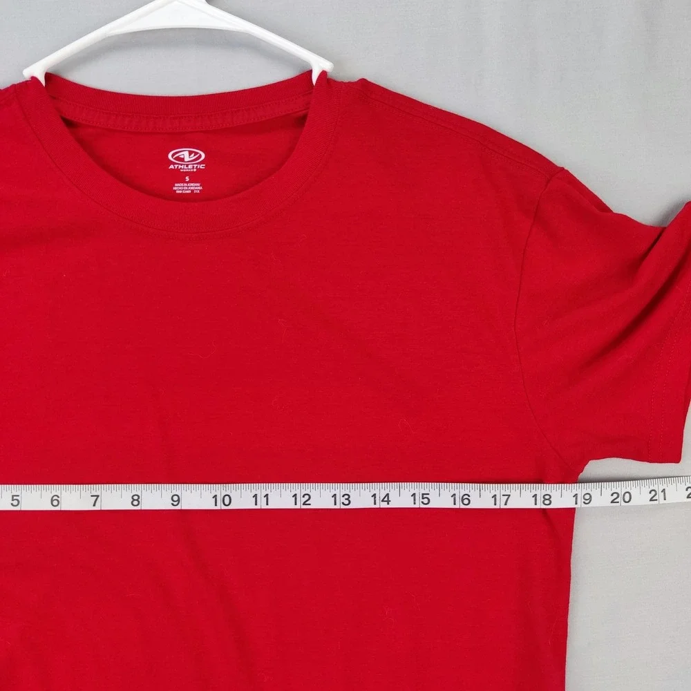 Athletic Works T-Shirt Mens Small Red Short Sleeve‎ Crew Neck Solid Activewear